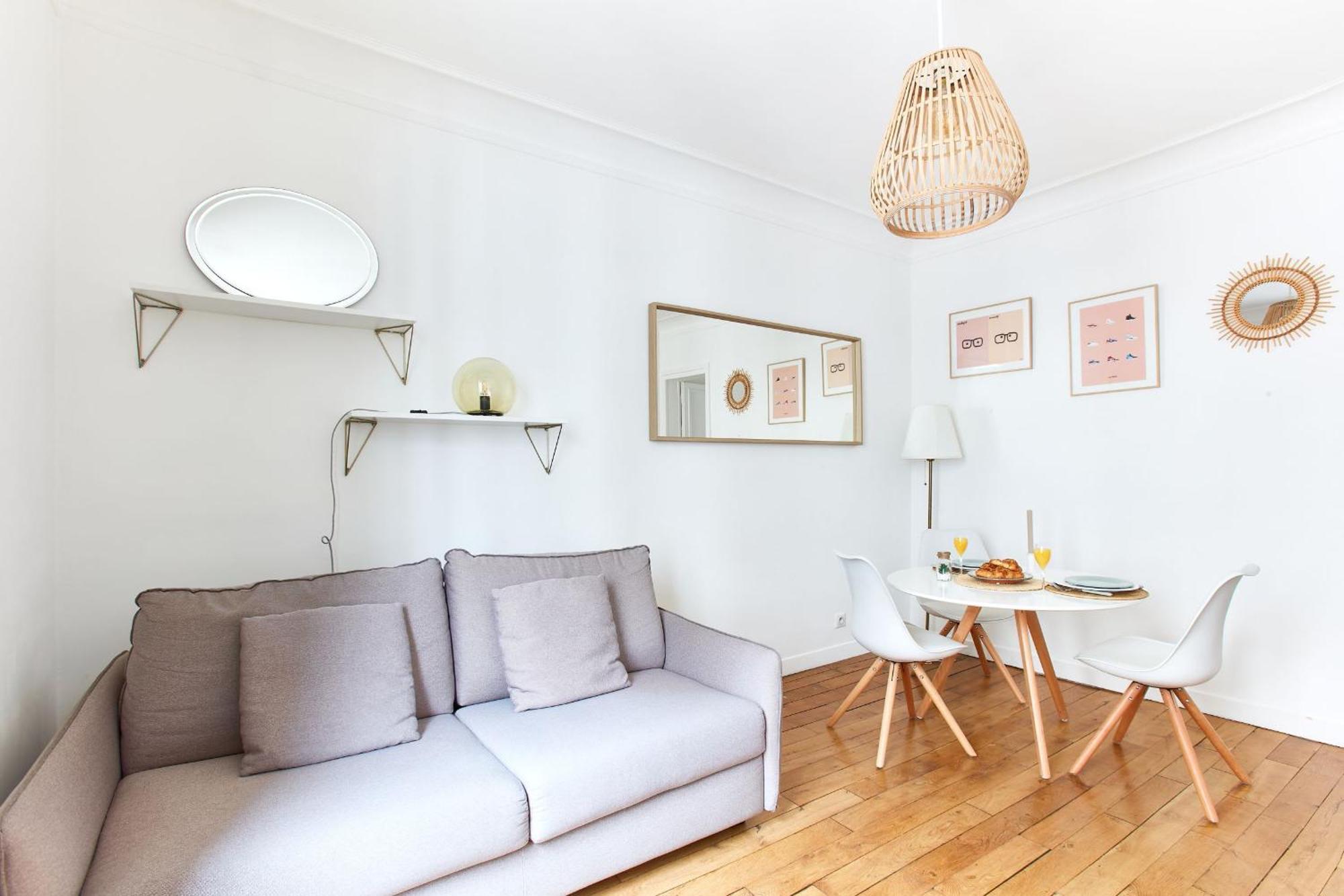 Montmartre & Rue Durantin - 1Br - Cityapartmentstay París Exterior foto